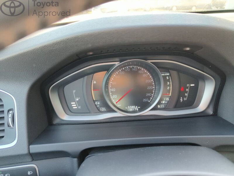 Volvo V60 Cross Country usata a Reggio Calabria (16)