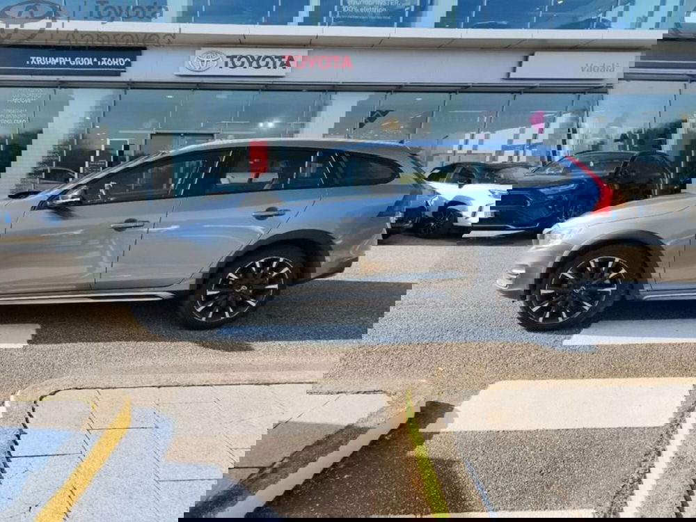 Volvo V60 Cross Country usata a Reggio Calabria (2)