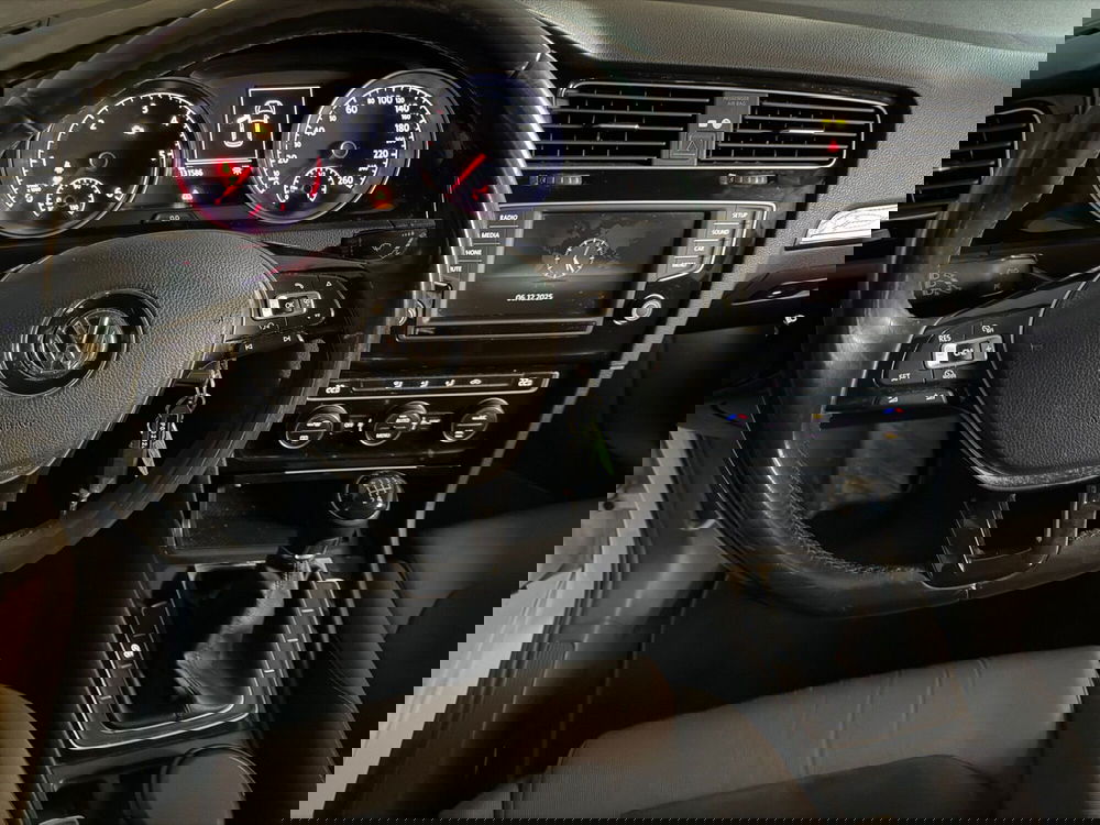 Volkswagen Golf usata a Genova (11)