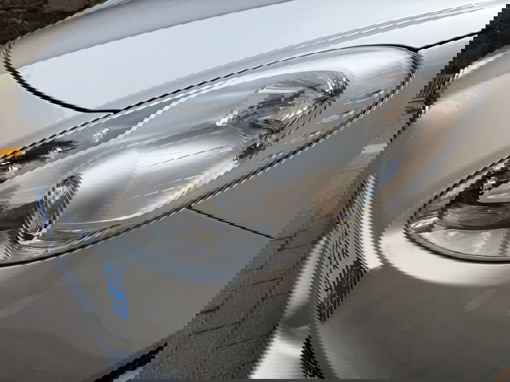 Alfa Romeo Giulietta usata a Genova (12)