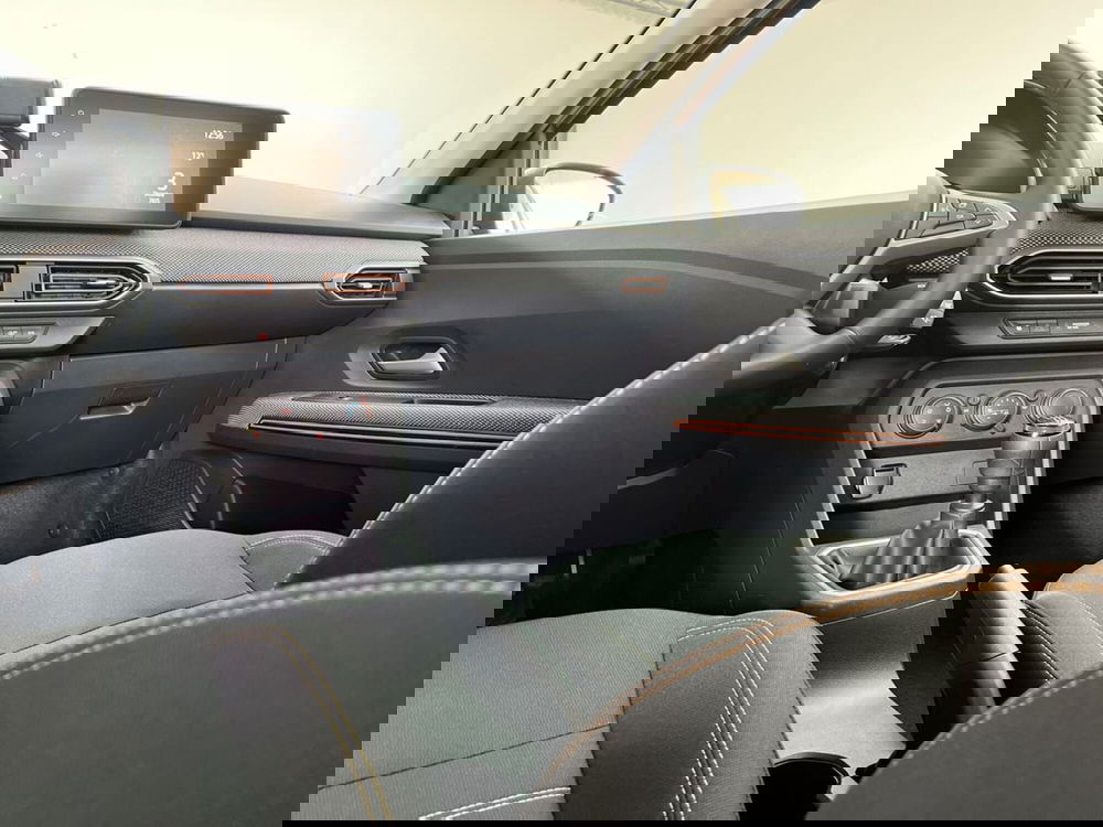 Dacia Sandero usata a Roma (13)