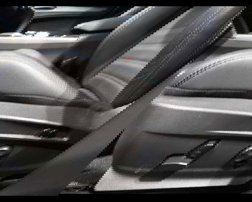 Alfa Romeo Stelvio usata a Venezia (13)