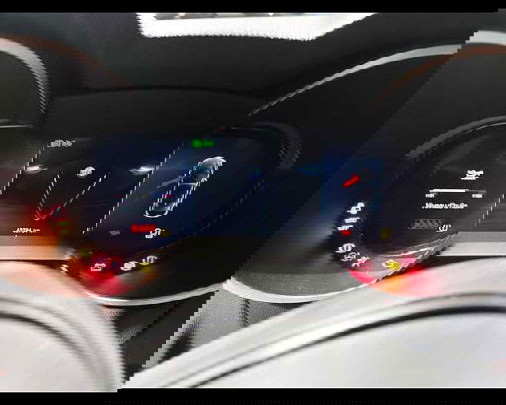 Alfa Romeo Stelvio usata a Venezia (9)