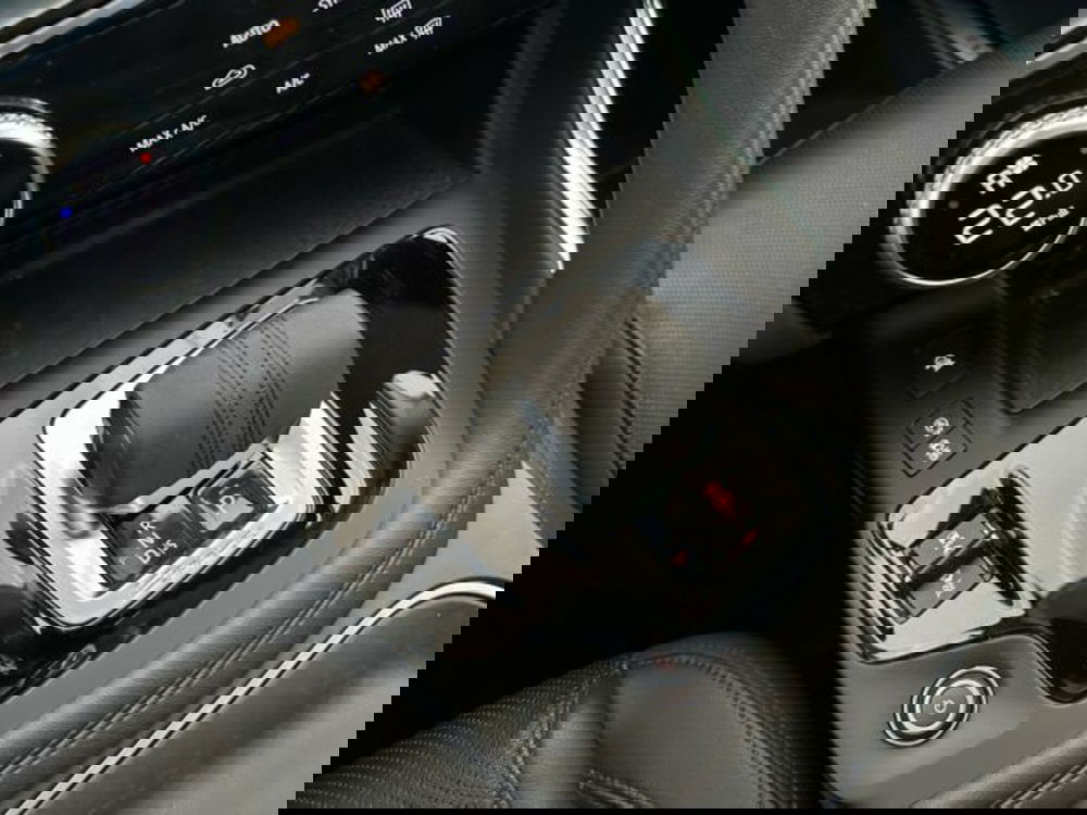 Jaguar E-Pace usata a Modena (13)