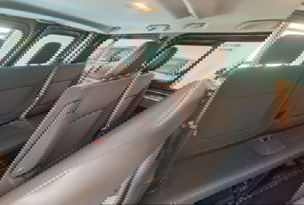 Opel Vivaro Furgone usata a Modena (13)