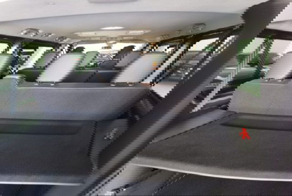 Opel Vivaro Furgone usata a Modena (15)