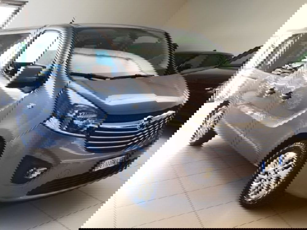 Opel Vivaro Furgone usata a Modena (3)