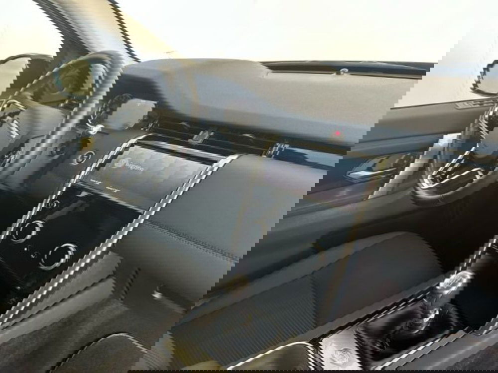 Land Rover Discovery Sport usata a Modena (10)