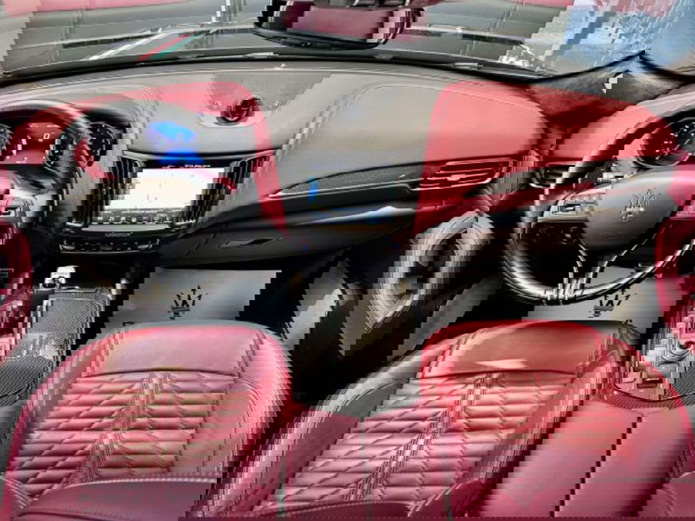 Maserati Levante usata a Torino (15)