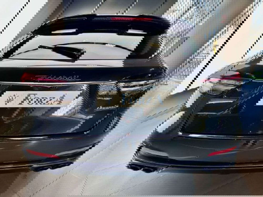 Maserati Levante usata a Torino (7)