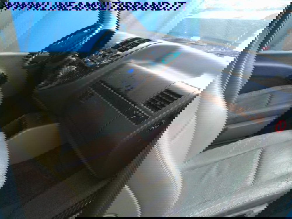 Mercedes-Benz Classe V usata a Piacenza (3)