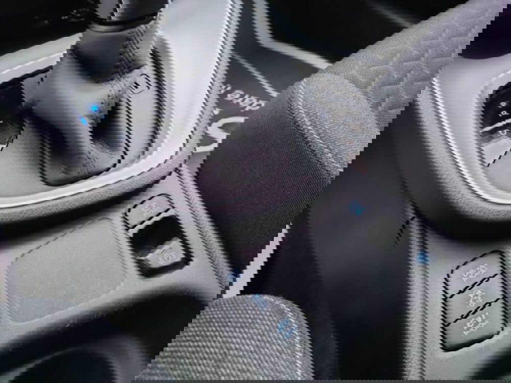 Toyota Yaris Cross usata a Teramo (13)