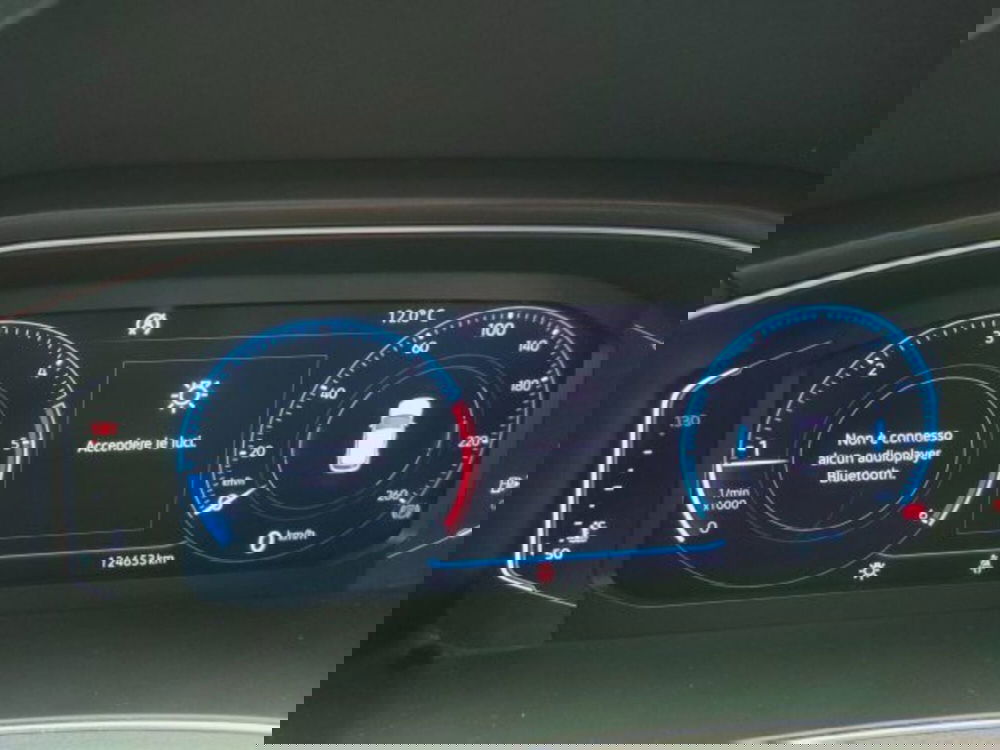 Volkswagen T-Roc usata a Teramo (15)