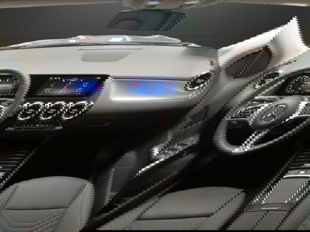 Mercedes-Benz GLA SUV usata a Milano (10)