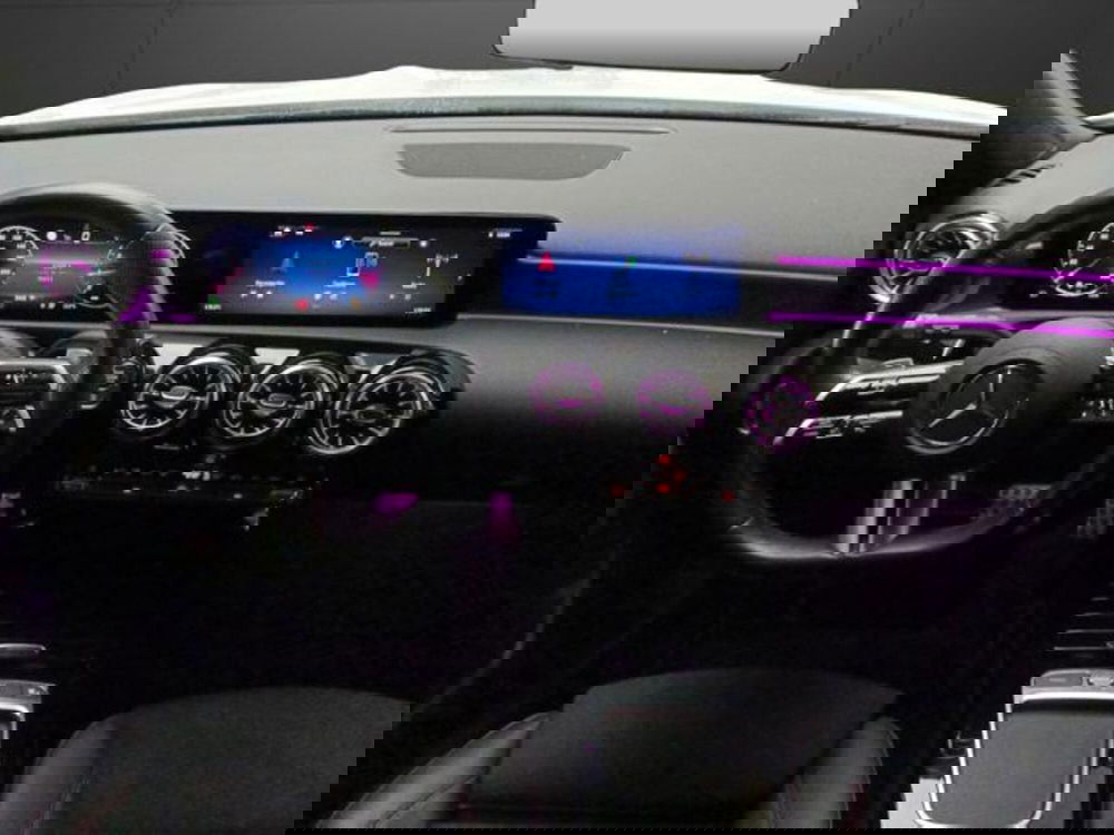 Mercedes-Benz Classe A usata a Milano (14)