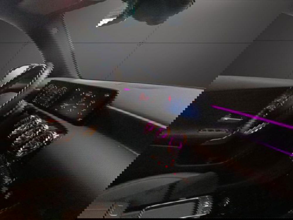 Mercedes-Benz Classe A usata a Milano (15)