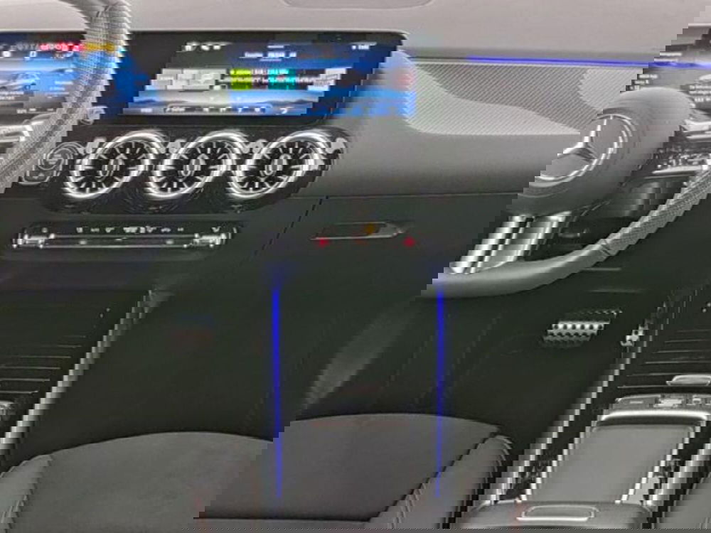 Mercedes-Benz GLA SUV usata a Milano (6)