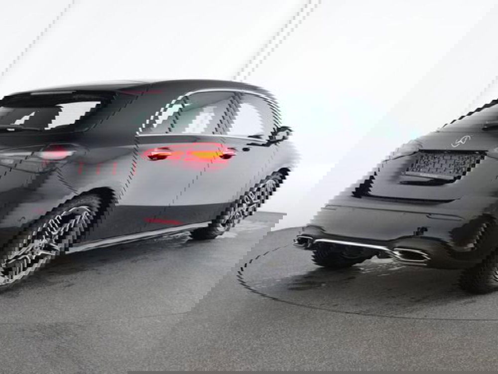 Mercedes-Benz Classe A Sedan usata a Milano (3)