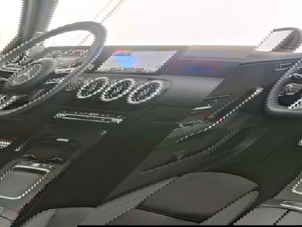 Mercedes-Benz Classe A Sedan usata a Milano (6)