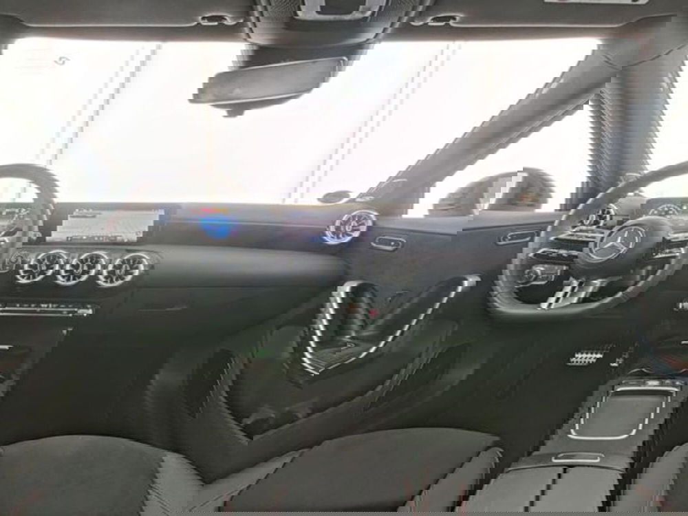 Mercedes-Benz Classe A Sedan usata a Milano (7)