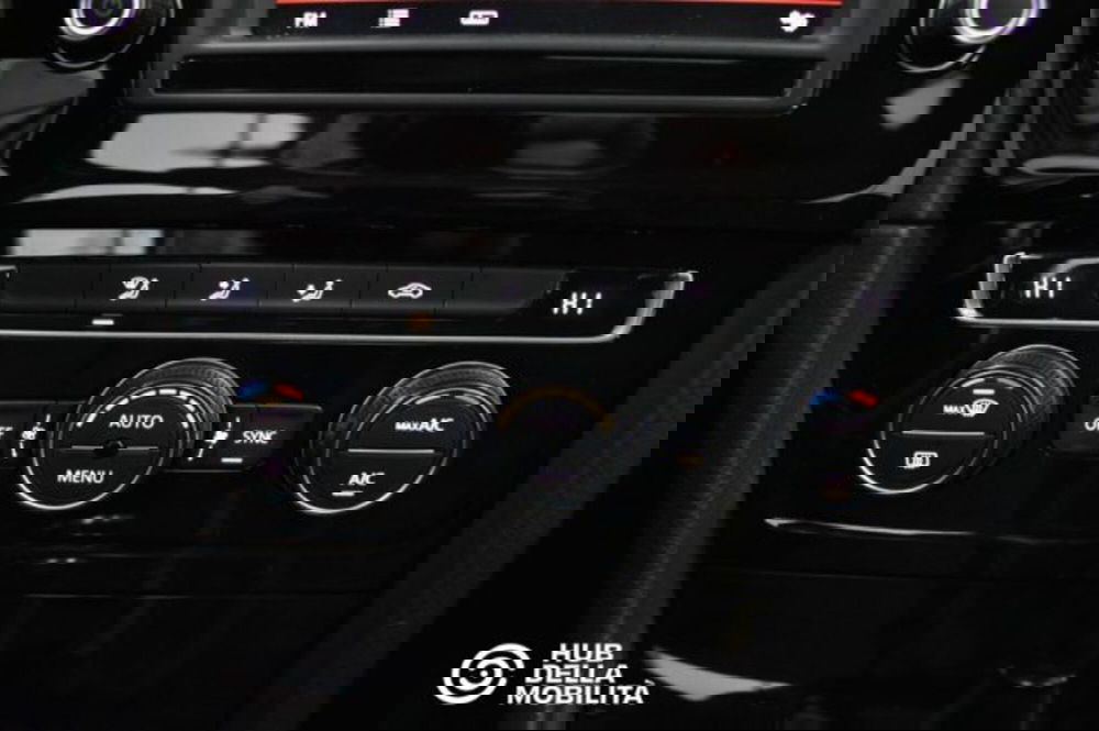 Volkswagen Golf usata a Perugia (13)