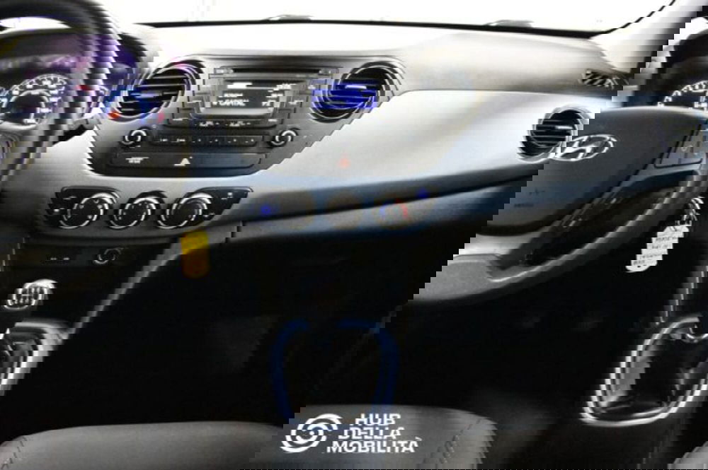 Hyundai i10 usata a Perugia (12)