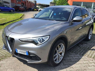 Alfa Romeo Stelvio Stelvio 2.0 Turbo 280 CV AT8 Q4 First Edition del 2017 usata a Montorfano