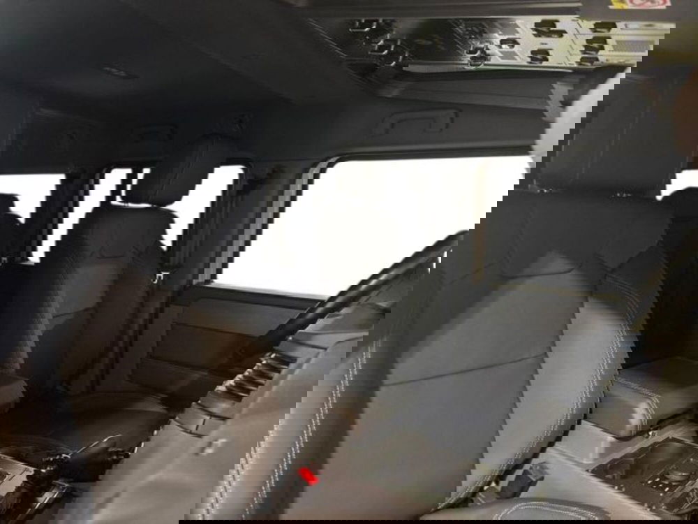 Ineos Grenadier nuova a Bologna (16)