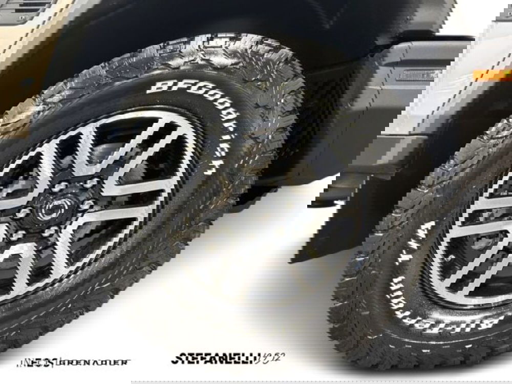 Ineos Grenadier nuova a Bologna (8)