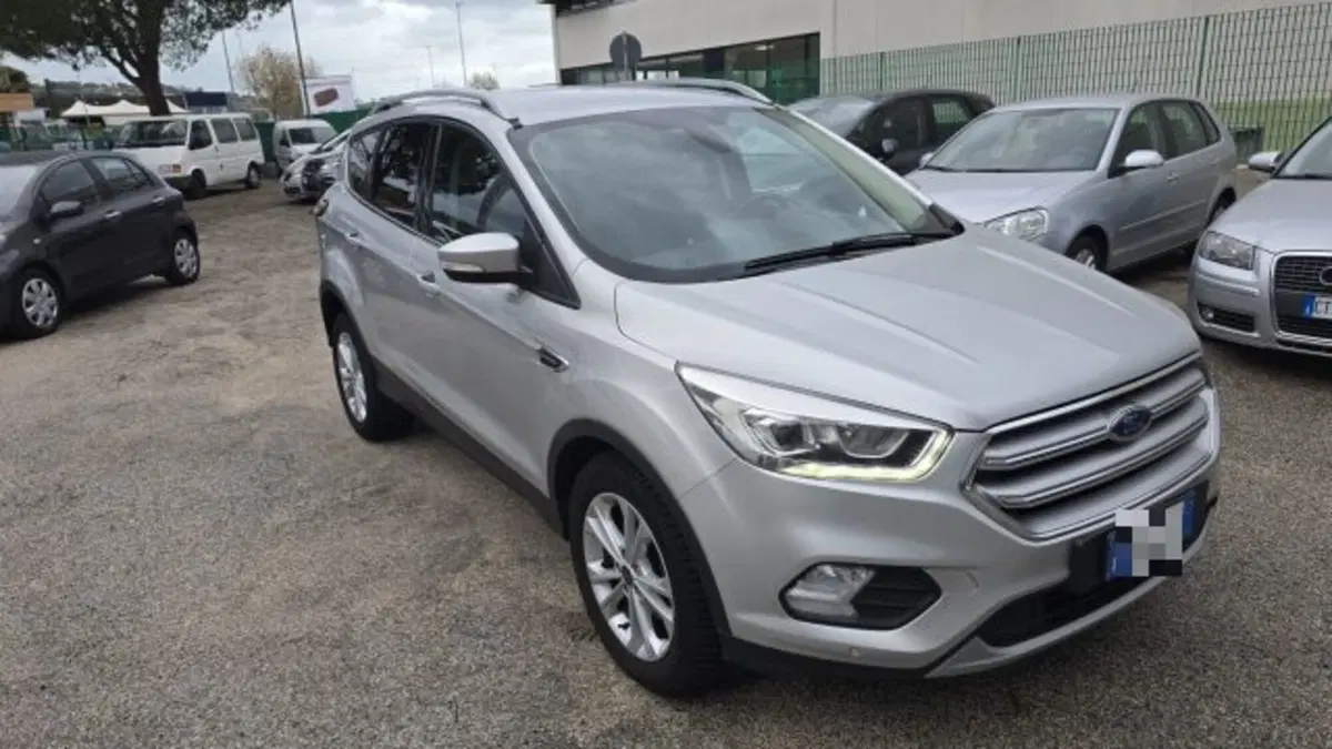 Ford Kuga usata a Macerata (2)