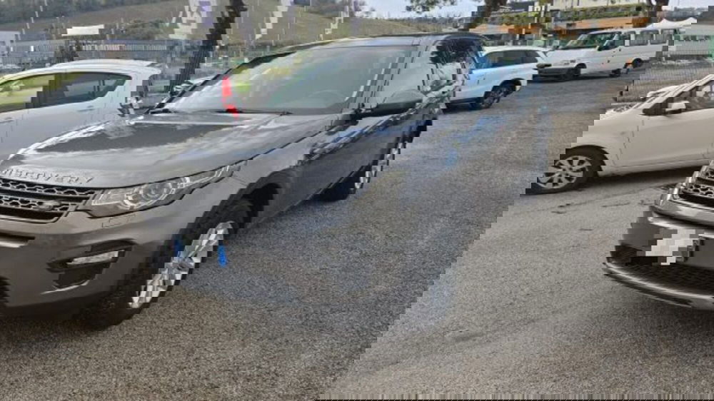 Land Rover Discovery Sport usata a Macerata