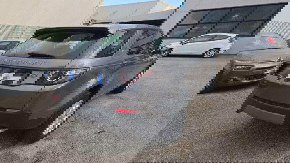 Land Rover Discovery Sport usata a Macerata (4)