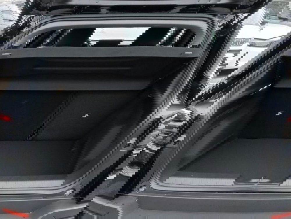 Jeep Avenger nuova a Brescia (14)