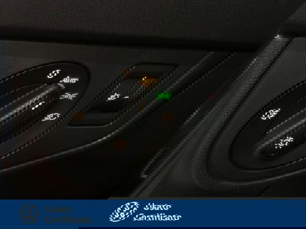 Volkswagen Taigo usata a Vicenza (15)