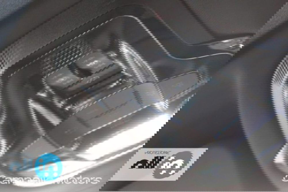 Alfa Romeo Stelvio nuova a Venezia (16)