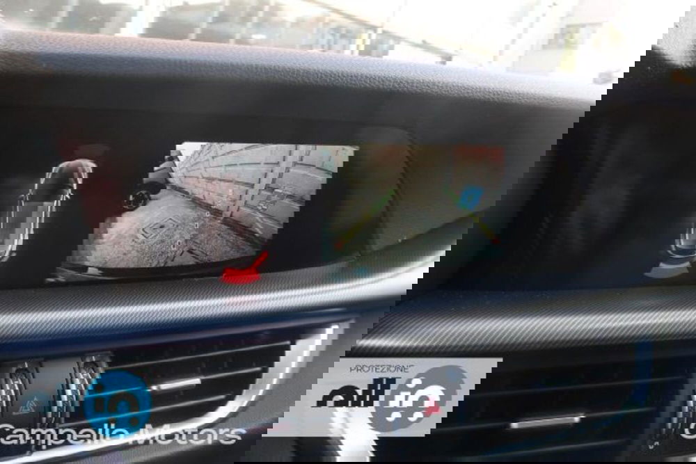 Alfa Romeo Stelvio nuova a Venezia (9)