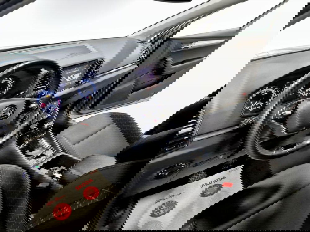 Skoda Karoq usata a Padova (12)