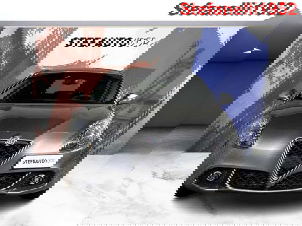 Alfa Romeo Giulietta usata a Bologna (2)