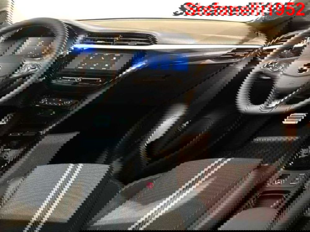 Opel Corsa nuova a Bologna (13)