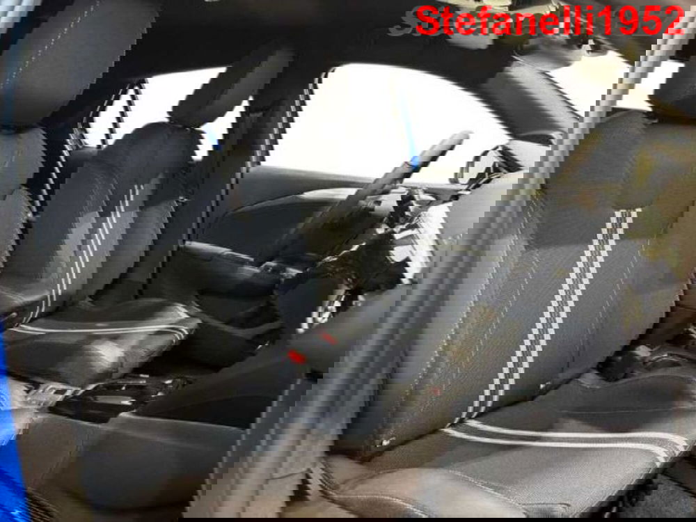 Opel Corsa nuova a Bologna (16)