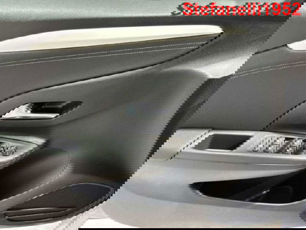 Opel Corsa nuova a Bologna (10)