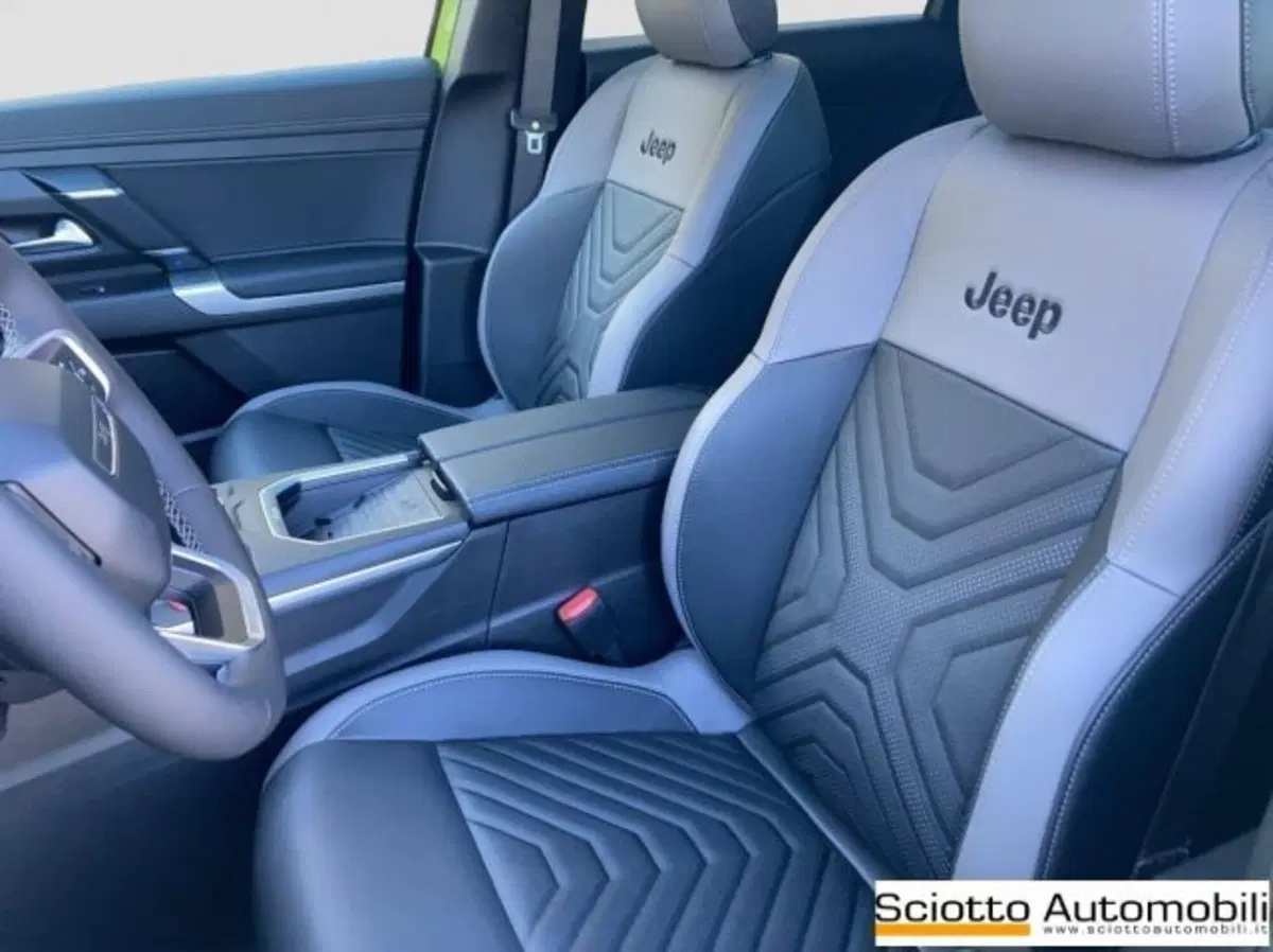 Jeep Compass nuova a Messina (9)