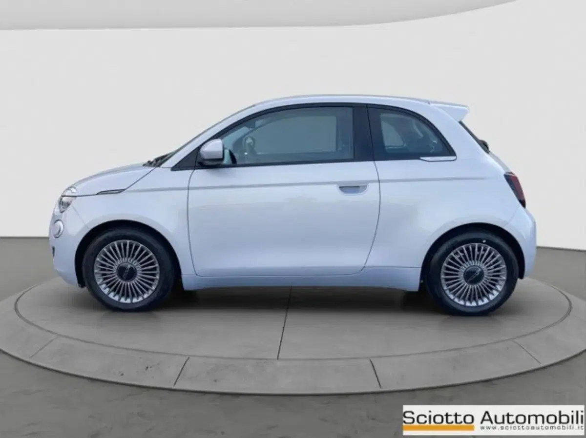 Fiat 500 nuova a Messina (3)