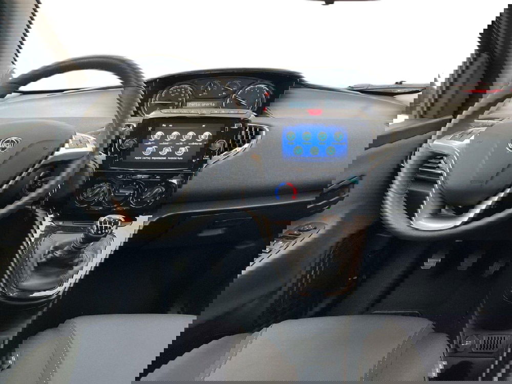 Lancia Ypsilon usata a Torino (11)