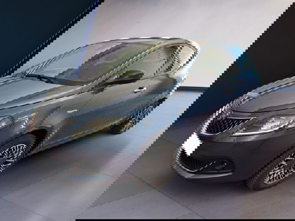 Lancia Ypsilon usata a Torino (2)