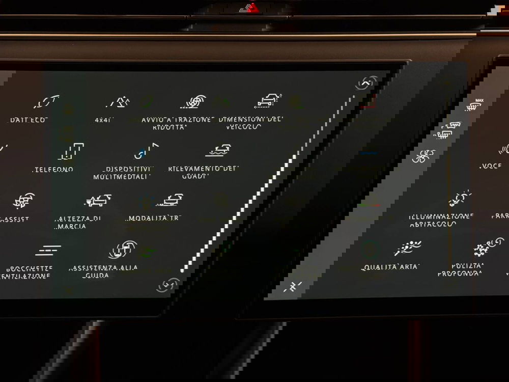 Land Rover Range Rover usata a Savona (17)