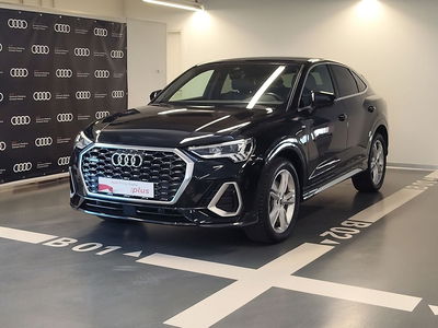 Audi Q3 40 2.0 tdi S line edition quattro 193cv s-tronic del 2024 usata a Modena