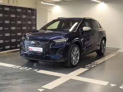 Audi Q4 Sportback 55 S line edition quattro del 2025 usata a Modena