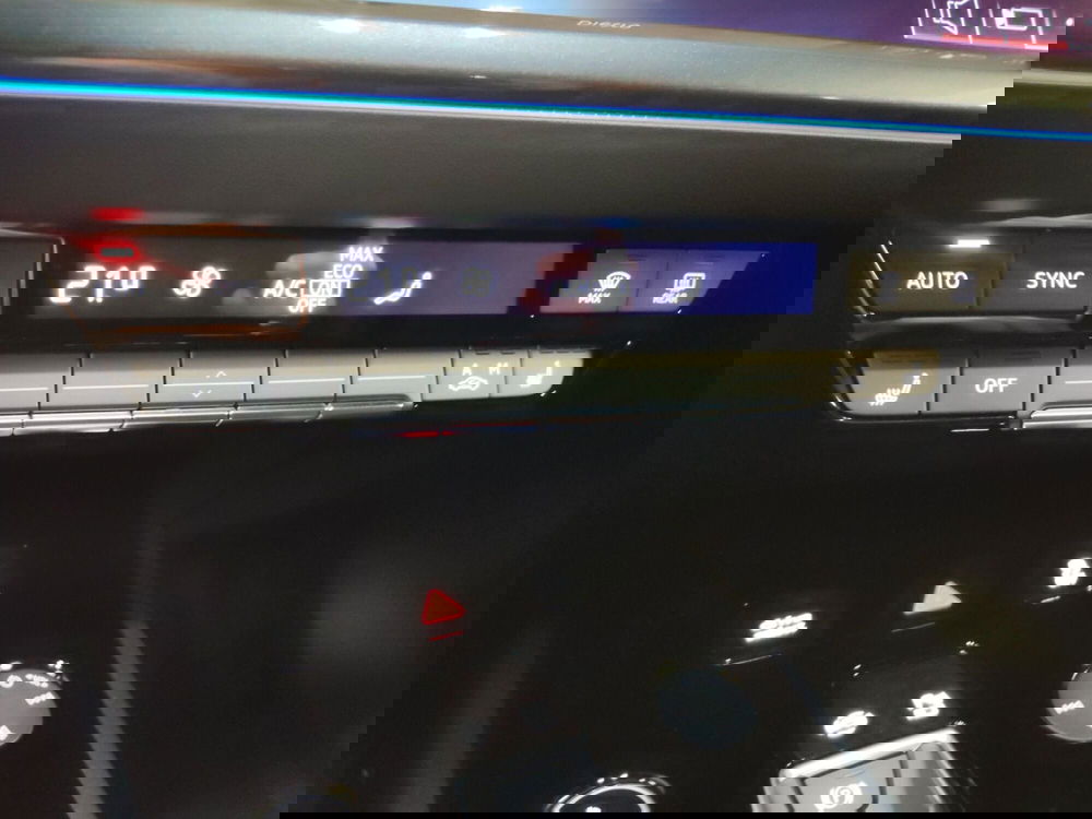 Audi Q4 Sportback usata a Modena (11)