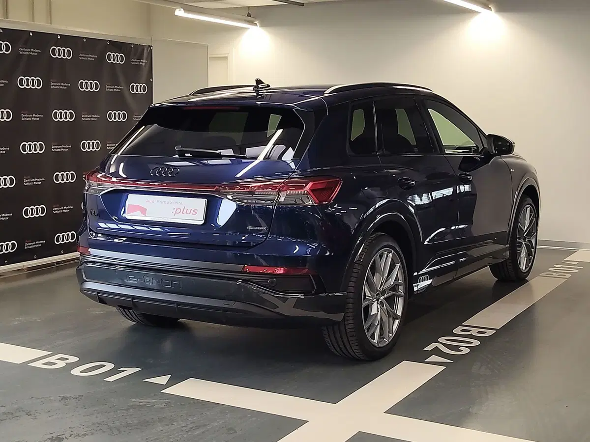 Audi Q4 Sportback usata a Modena (4)
